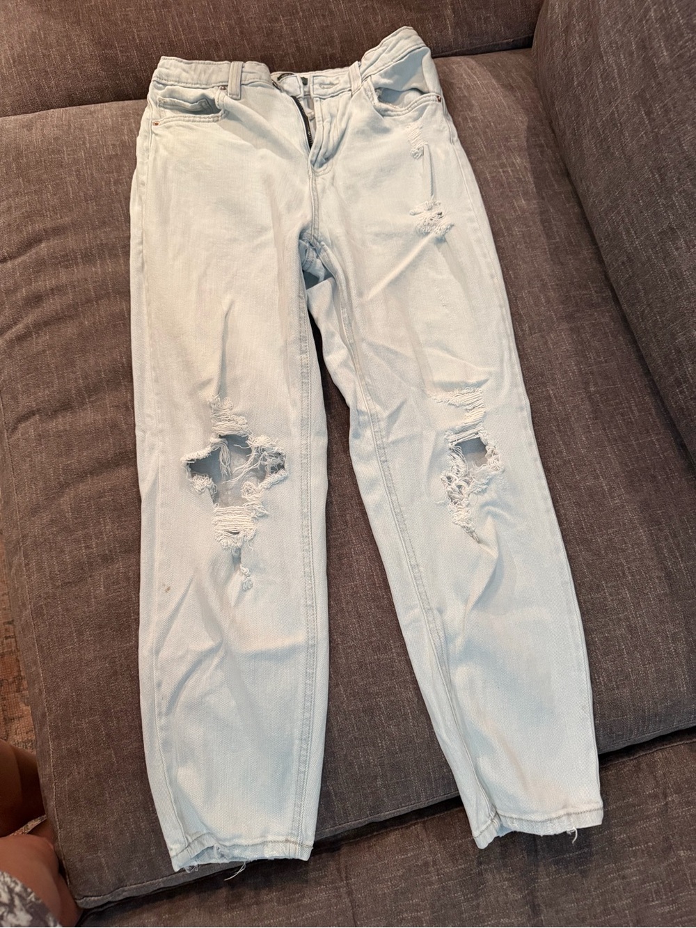 wild fable Light Wash Distressed Boyfriend Jeans